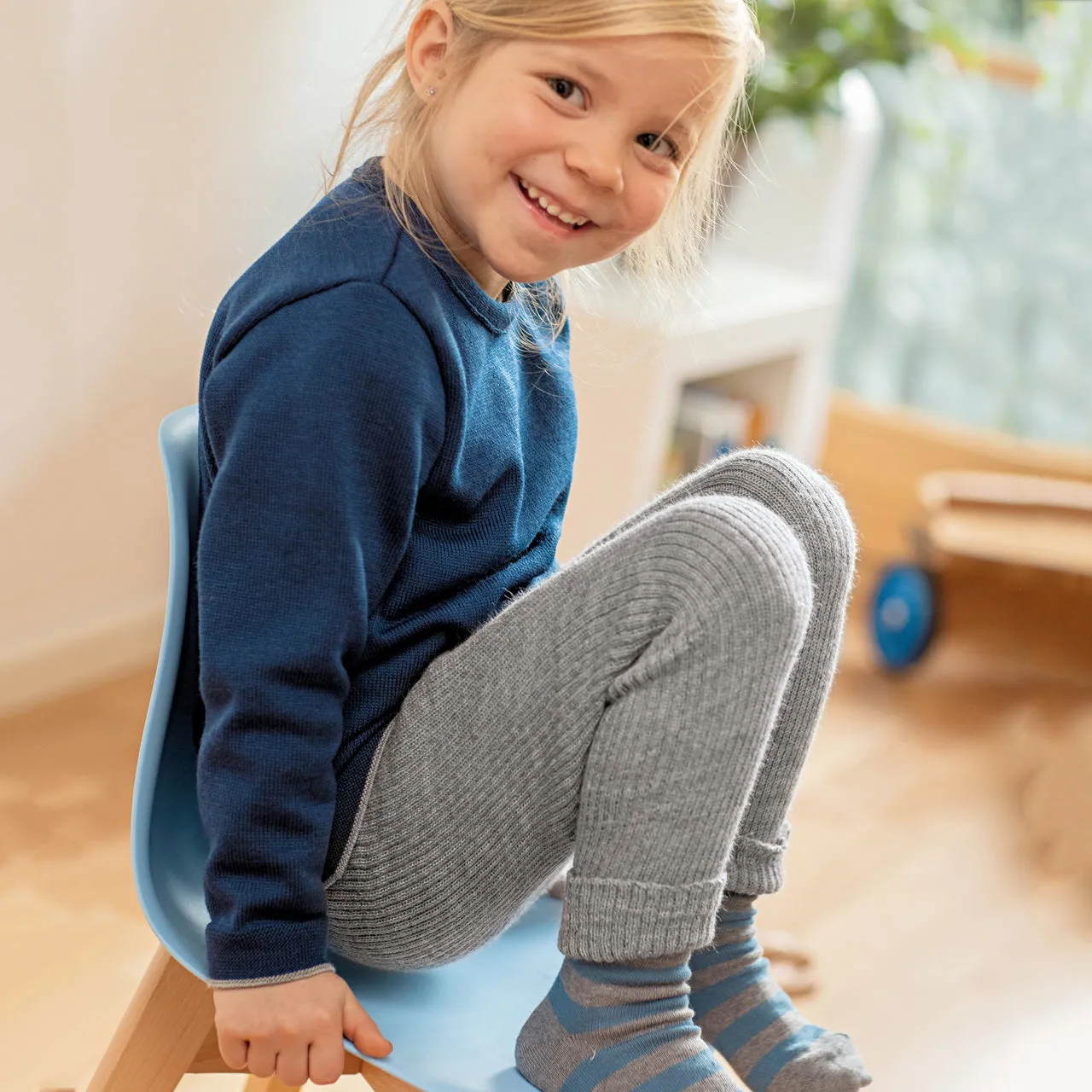 Classic Merino Kids Jumper - Bordeaux (5-6y) *Retired Colour*
