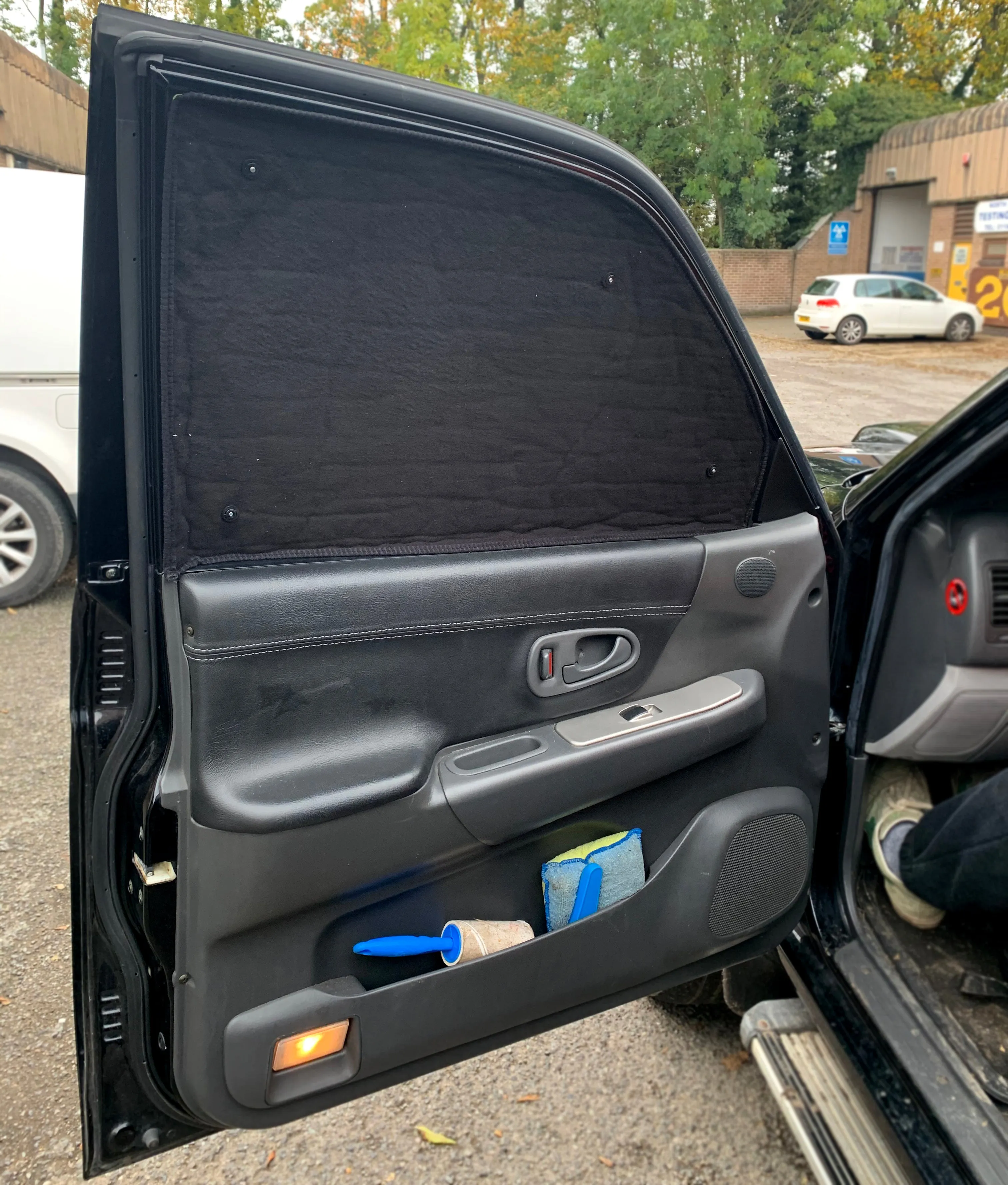 Mitsubishi Shogun 99-06 - Thermal Screens
