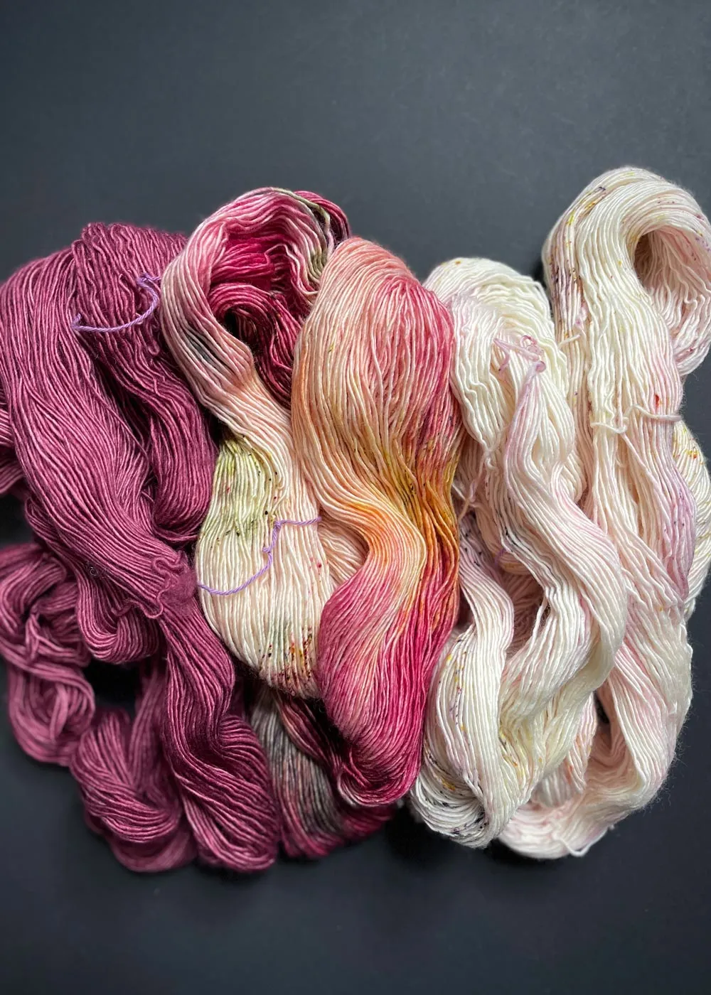 Prosper Yarn. Beaut Merino Single Fingering. Desert Rose