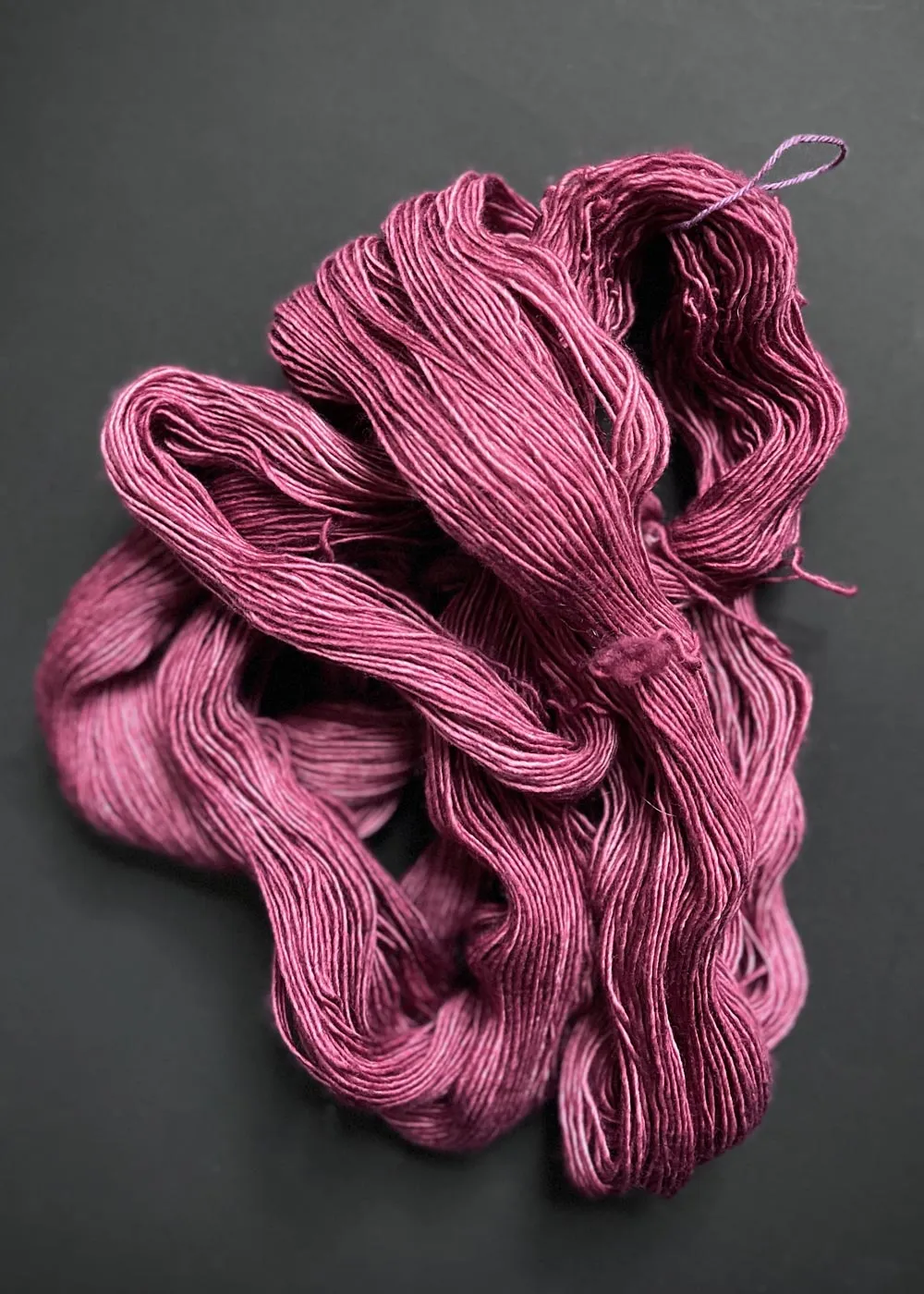 Prosper Yarn. Beaut Merino Single Fingering. Desert Rose