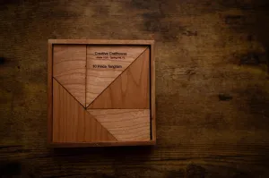Tangram 10 piece with box & cover - will make 190 shapes