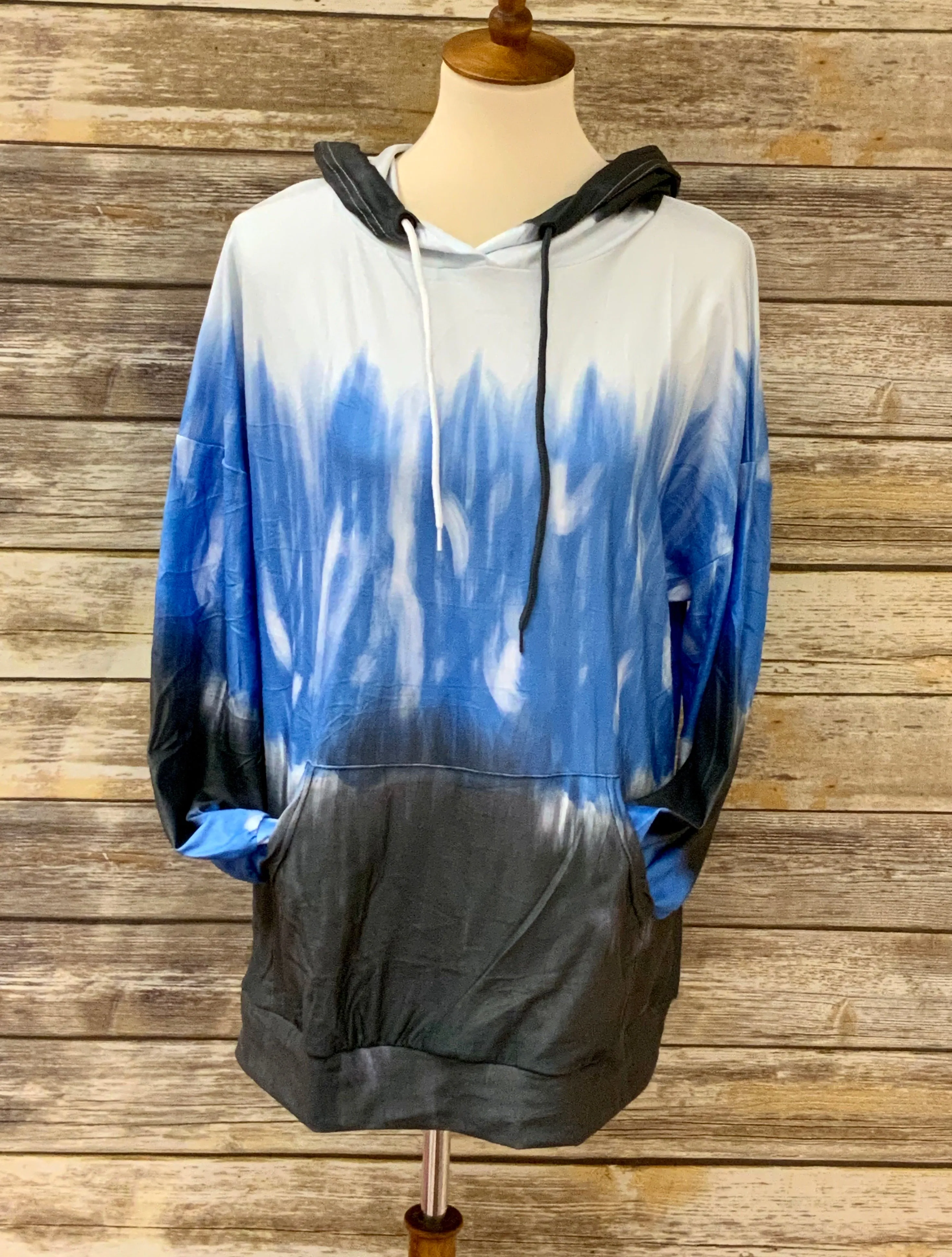 Tie Dye Hooded Pullovers