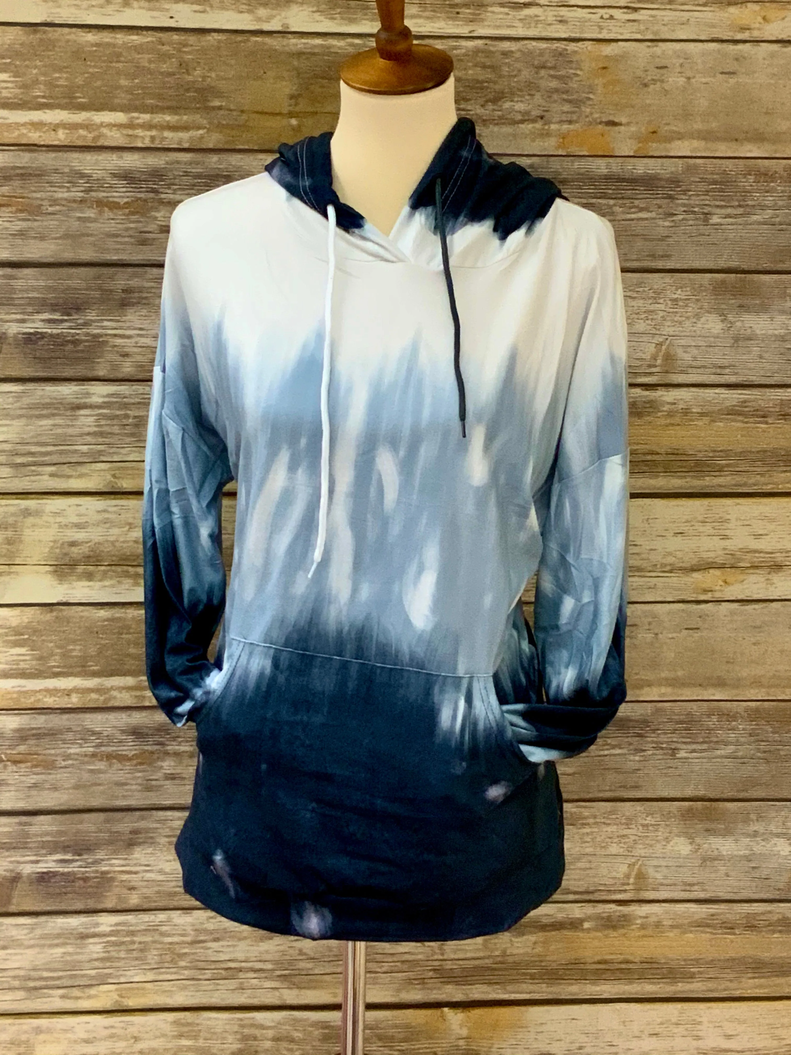 Tie Dye Hooded Pullovers