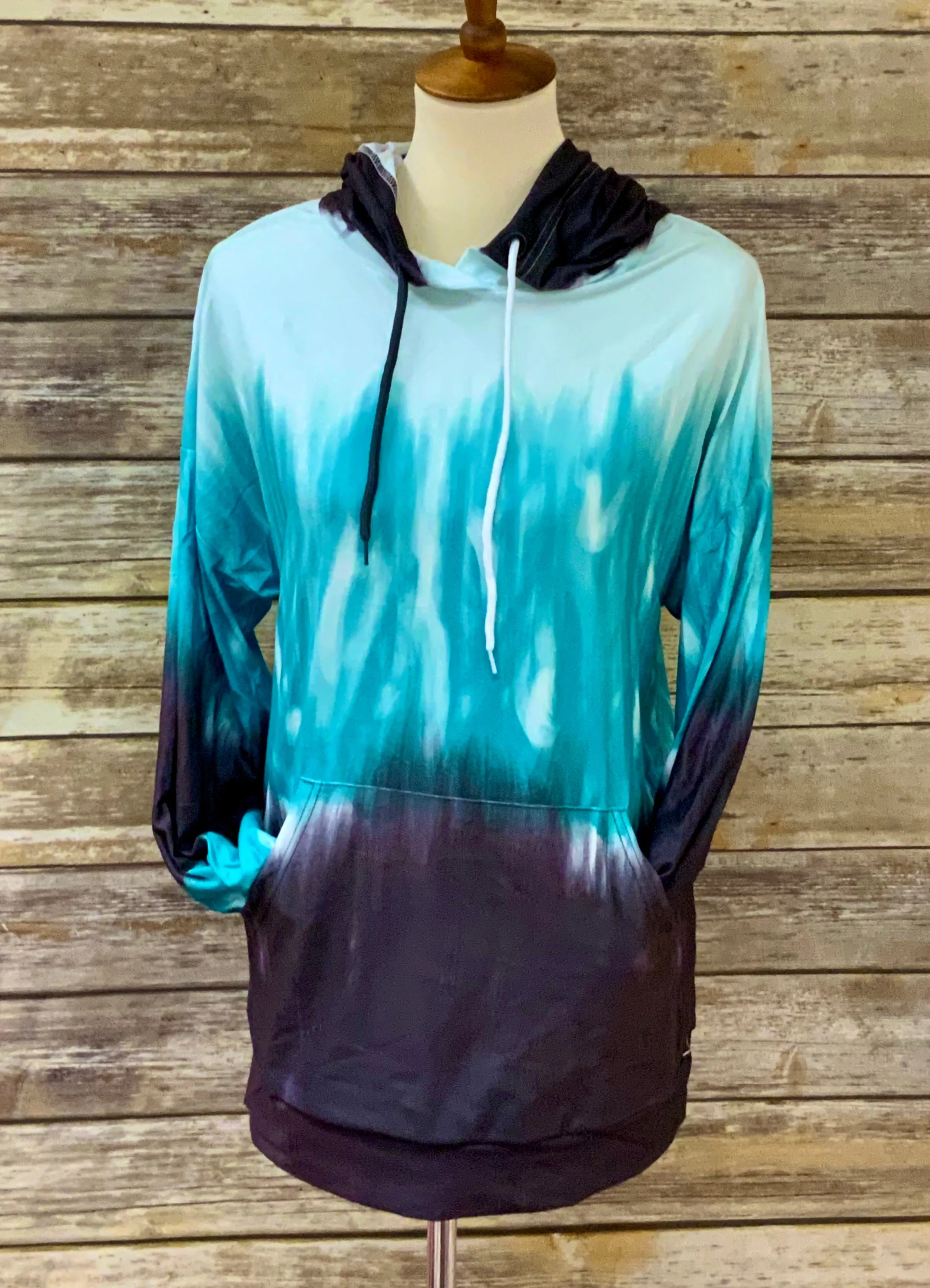 Tie Dye Hooded Pullovers
