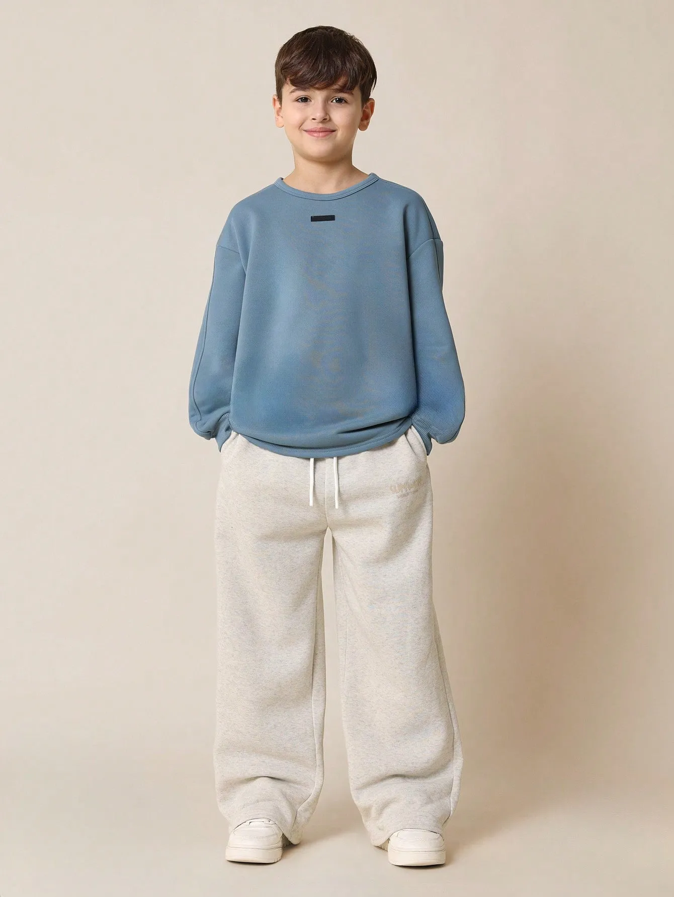 Tween Boys Regular Fit Essential Sweatshirt