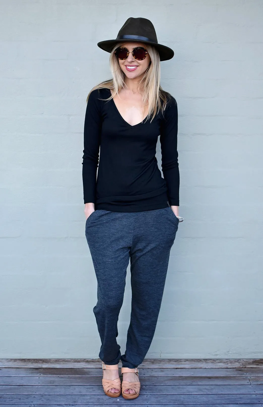 V-Neck (Rib) Top
