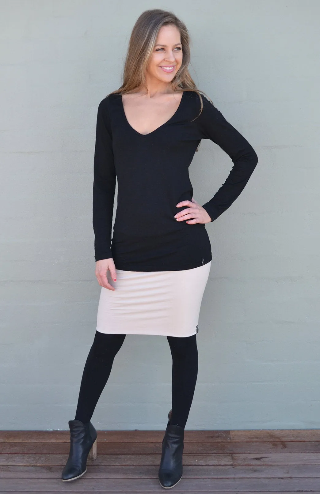 V-Neck (Rib) Top