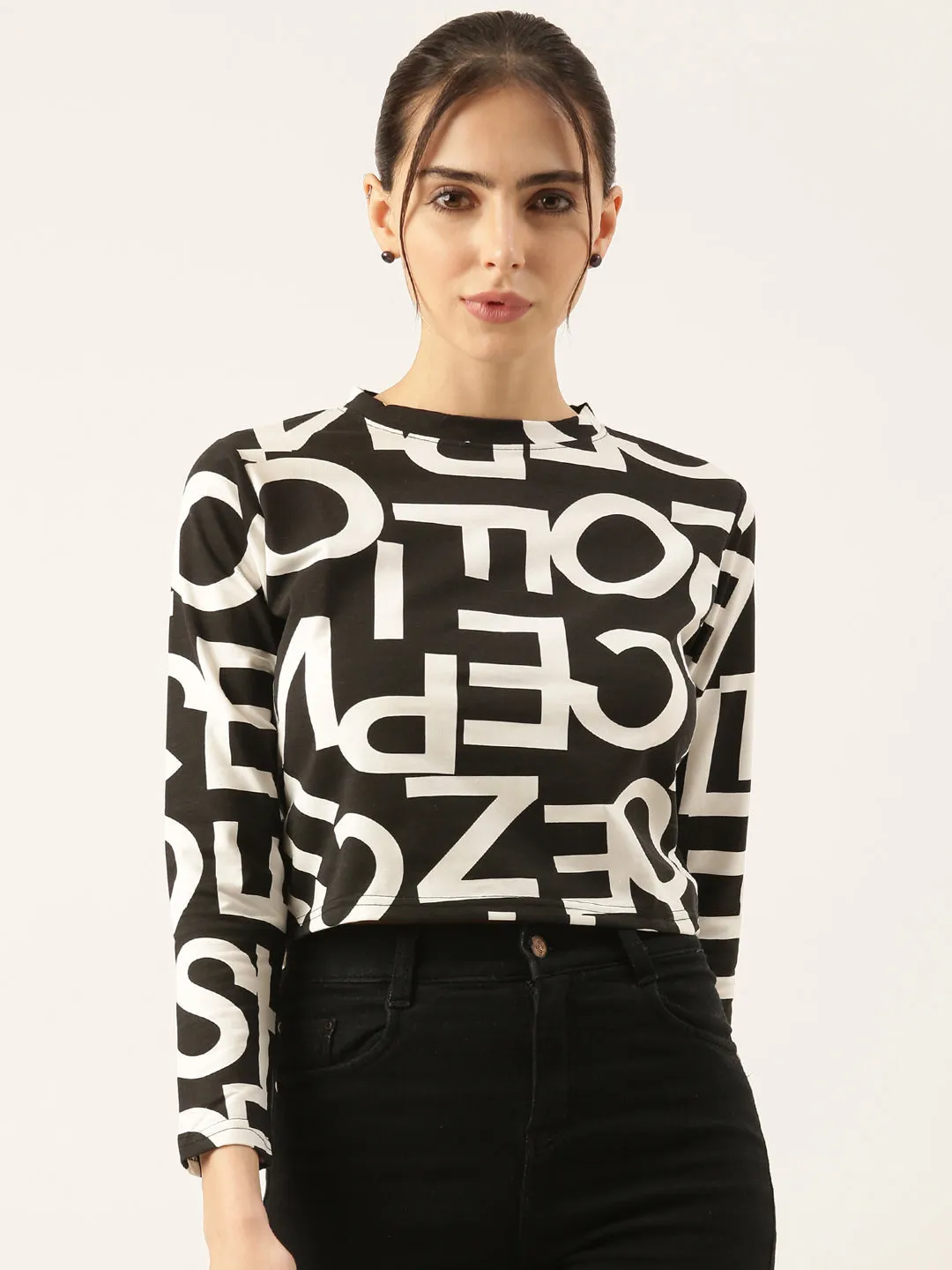 Women Black Printed Crop T Shirt